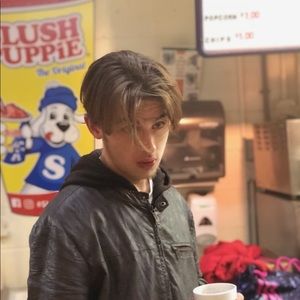 Meet your Posher, Daniel